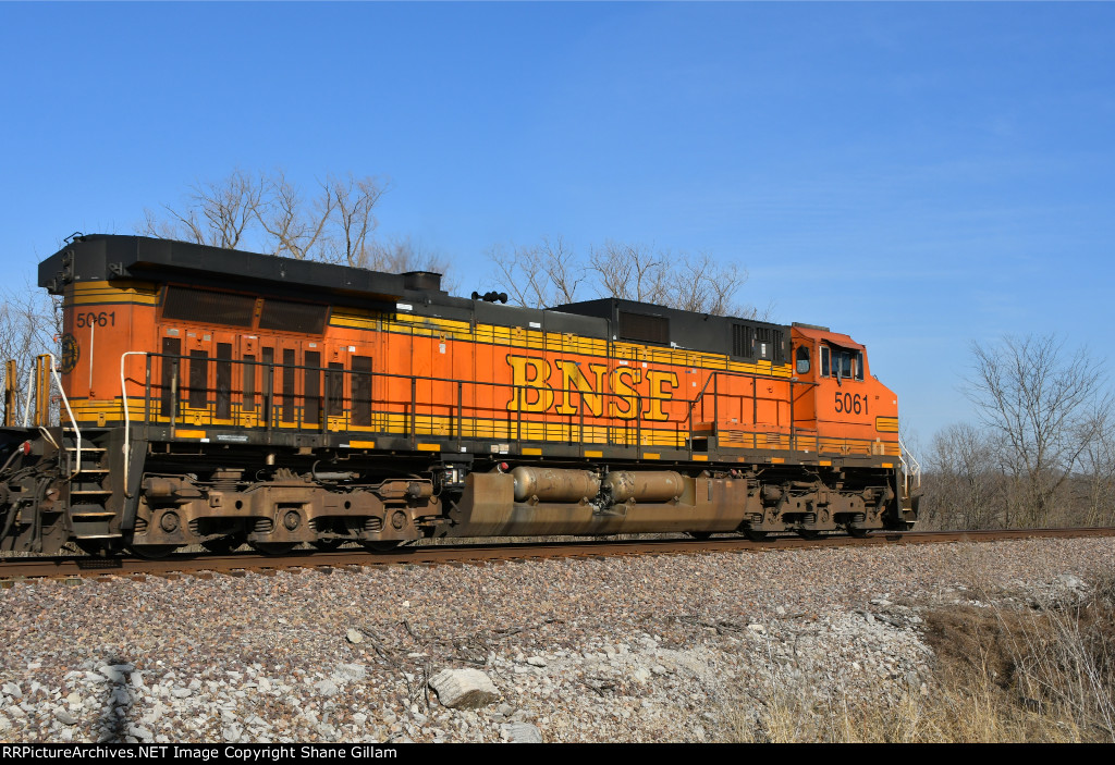 BNSF 5061 Roster shot